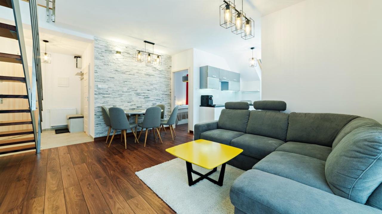 Apartamenty Sun & Snow Sarnia Residence คาร์ปัตซ์ ภายนอก รูปภาพ